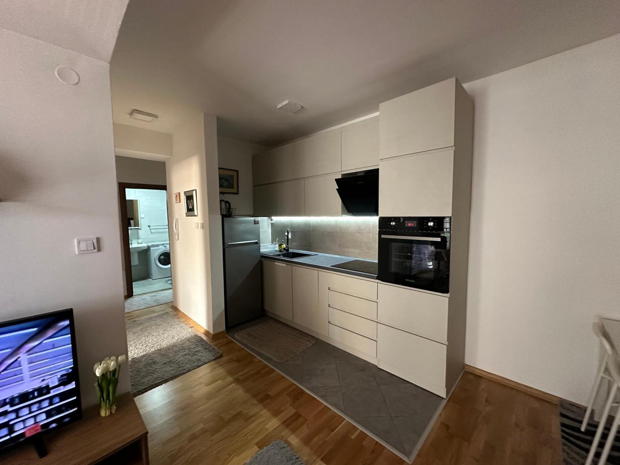 Ira'S 2 Bedroom Central Place With Private Parking Skopie Exterior foto