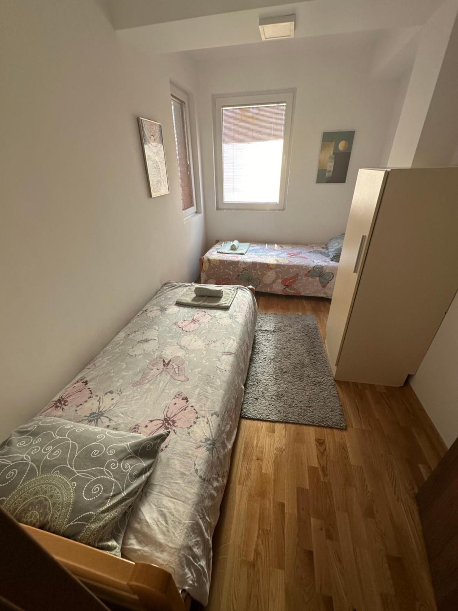 Ira'S 2 Bedroom Central Place With Private Parking Skopie Exterior foto